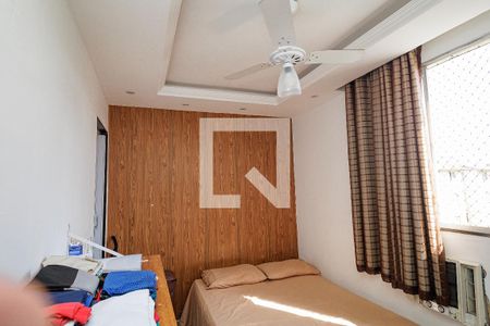 Quarto 1 de apartamento para alugar com 2 quartos, 45m² em Inhoaíba, Rio de Janeiro