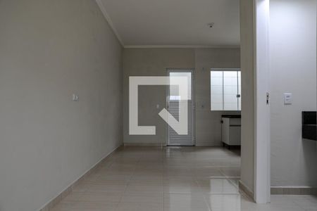 Sala de casa para alugar com 2 quartos, 67m² em Vila Suissa, Mogi das Cruzes