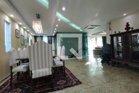 Sala 1 de casa de condomínio à venda com 4 quartos, 650m² em Jacarepaguá, Rio de Janeiro
