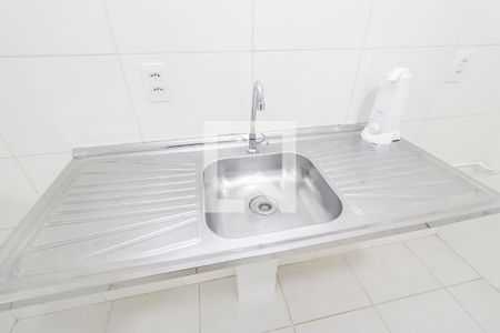 Sala/Cozinha de apartamento para alugar com 2 quartos, 32m² em Itaquera, São Paulo
