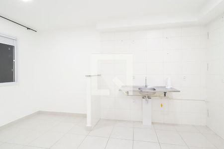 Sala/Cozinha de apartamento para alugar com 2 quartos, 32m² em Itaquera, São Paulo