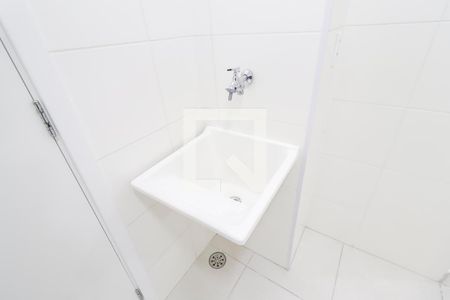 Sala/Cozinha de apartamento para alugar com 2 quartos, 32m² em Itaquera, São Paulo