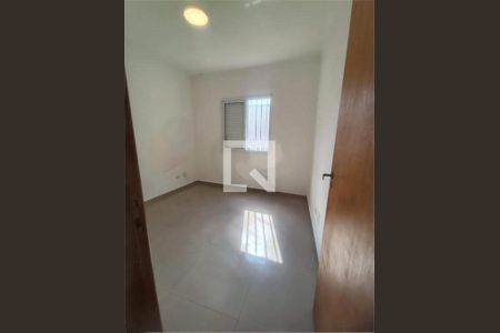 Casa à venda com 3 quartos, 90m² em Vila Romano, São Paulo