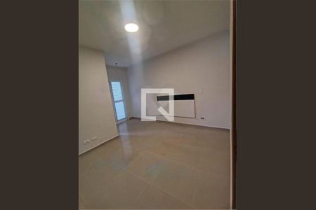 Casa à venda com 3 quartos, 90m² em Vila Romano, São Paulo