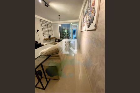 Casa à venda com 3 quartos, 90m² em Vila Romano, São Paulo
