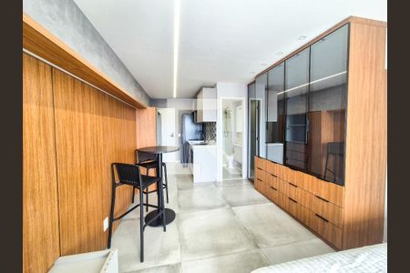 Sala/Quarto de kitnet/studio para alugar com 1 quarto, 30m² em Consolação, São Paulo
