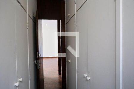 Closet da suíte de casa para alugar com 5 quartos, 400m² em Cruzeiro, Belo Horizonte