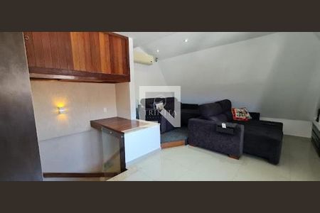Casa à venda com 4 quartos, 224m² em Recreio dos Bandeirantes, Rio de Janeiro