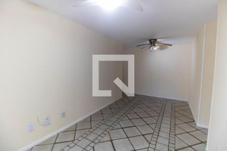 Sala de apartamento para alugar com 3 quartos, 100m² em Santa Rosa, Niterói