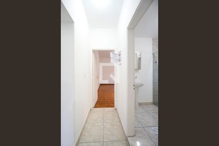 Hall dos quartos de casa de condomínio para alugar com 2 quartos, 140m² em Vila Carrão, São Paulo
