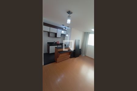 Sala de apartamento para alugar com 2 quartos, 45m² em Jardim Iris, São Paulo
