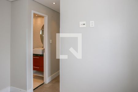 Suíte de apartamento à venda com 2 quartos, 69m² em Vila Romana, São Paulo