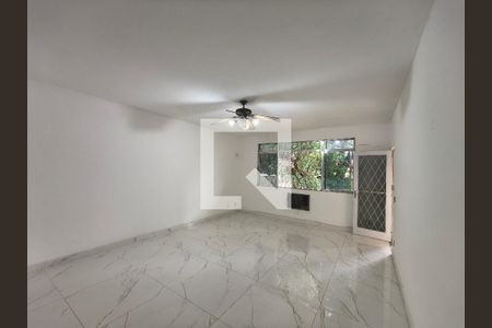 Casa para alugar com 3 quartos, 350m² em Freguesia (jacarepaguá), Rio de Janeiro
