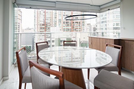 Apartamento para alugar com 2 quartos, 76m² em Consolação, São Paulo
