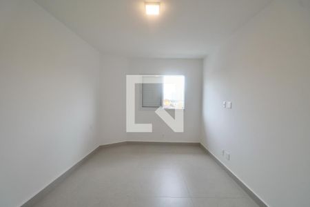 Quarto de apartamento para alugar com 2 quartos, 70m² em Vila Santa Rosa, Guarujá