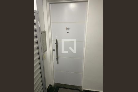 Entrada de apartamento à venda com 2 quartos, 42m² em Cidade Líder, São Paulo