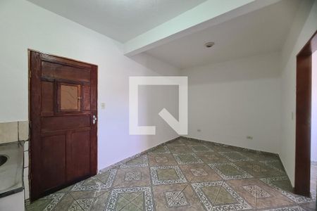 Sala e Cozinha de casa para alugar com 2 quartos, 44m² em Jardim Sao Francisco, São Paulo