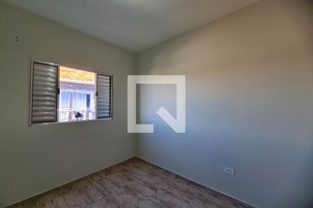 Quarto 2 de casa para alugar com 2 quartos, 44m² em Jardim Sao Francisco, São Paulo
