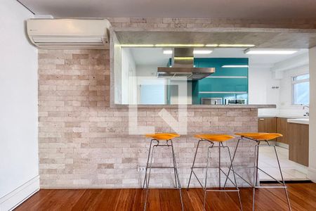 Sala de apartamento para alugar com 3 quartos, 132m² em Bosque da Saúde, São Paulo