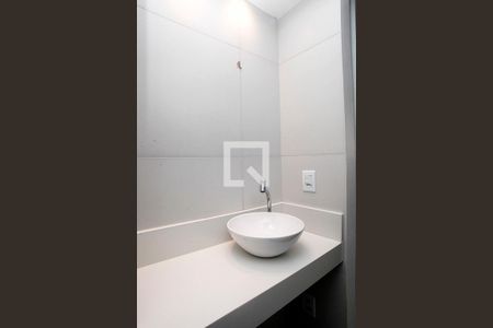 Banheiro de apartamento para alugar com 1 quarto, 41m² em Centro Histórico, Porto Alegre