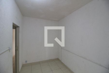 Quarto de casa para alugar com 1 quarto, 50m² em Jardim Iguaçu, Nova Iguaçu