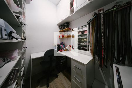Quarto 2 de apartamento à venda com 2 quartos, 40m² em Vila Araguaia, São Paulo