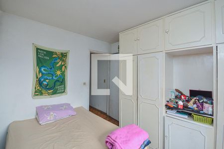 Quarto 1 de casa para alugar com 3 quartos, 160m² em Vila Marari, São Paulo