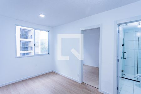 Sala, cozinha e área de serviço de apartamento para alugar com 2 quartos, 35m² em Vila Pirituba, São Paulo