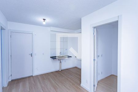 Sala, cozinha e área de serviço de apartamento para alugar com 2 quartos, 35m² em Vila Pirituba, São Paulo