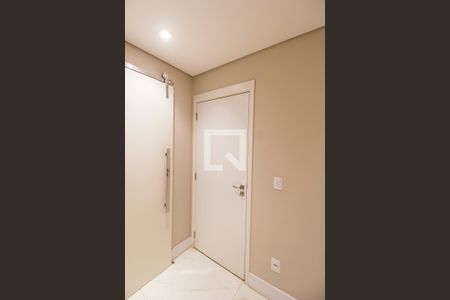 Sala  de apartamento à venda com 1 quarto, 70m² em Empresarial 18 do Forte, Barueri