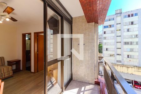 Sala/Cozinha de apartamento para alugar com 1 quarto, 37m² em Centro Histórico, Porto Alegre