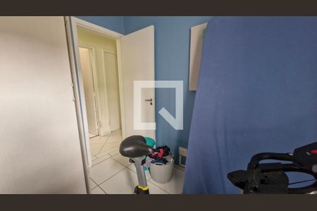Quarto de casa à venda com 3 quartos, 114m² em Jardim Sabara, São Paulo