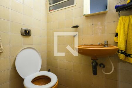 Lavabo de casa para alugar com 2 quartos, 117m² em Jardim Kuabara, Taboão da Serra
