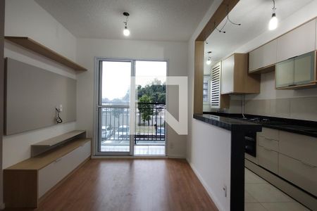Sala de apartamento para alugar com 2 quartos, 46m² em Jacarepaguá, Rio de Janeiro