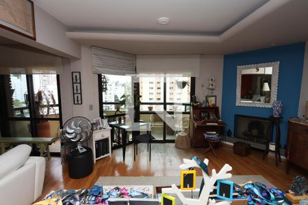 Sala de apartamento à venda com 2 quartos, 120m² em Real Parque, São Paulo