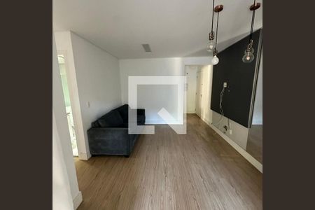 Sala de apartamento para alugar com 3 quartos, 68m² em Bela Aliança, São Paulo