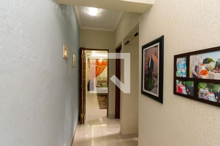 Corredor de casa à venda com 3 quartos, 175m² em Jardim Marília, São Paulo