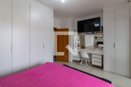 Suíte 1 de casa à venda com 3 quartos, 352m² em Ponte Grande, Guarulhos