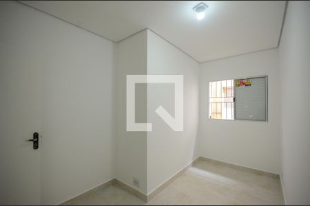 Quarto 1 de casa para alugar com 2 quartos, 55m² em Vila Pereira Cerca, São Paulo