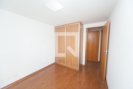 quarto 1 de apartamento para alugar com 4 quartos, 207m² em Buritis, Belo Horizonte