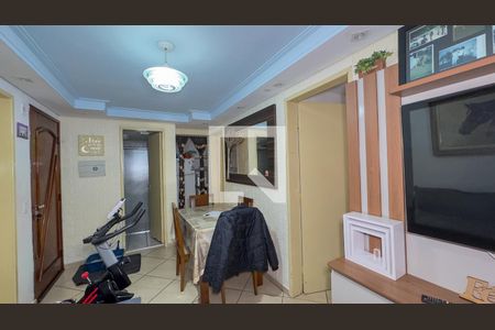 Sala de apartamento à venda com 3 quartos, 50m² em Parque Santo Antônio, São Paulo