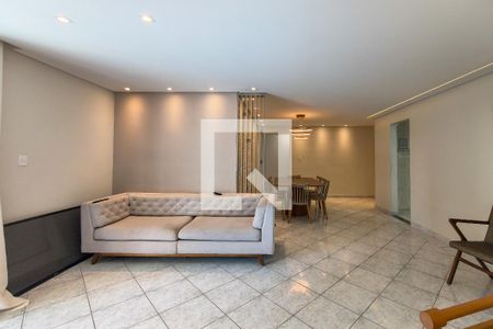 Sala de apartamento para alugar com 3 quartos, 124m² em Vila Tupi, Praia Grande