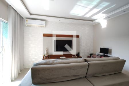Sala de casa de condomínio para alugar com 4 quartos, 290m² em Freguesia (jacarepaguá), Rio de Janeiro