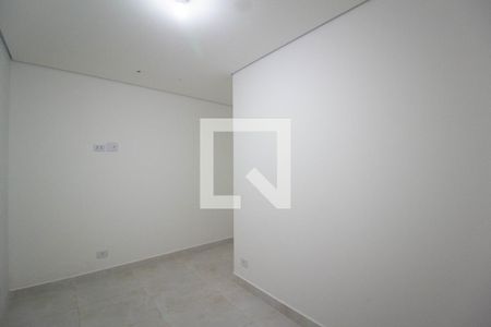Quarto 2 de casa para alugar com 2 quartos, 55m² em Vila Pereira Cerca, São Paulo