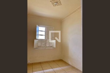 Quarto 2 de casa à venda com 4 quartos, 260m² em Carlos Prates, Belo Horizonte