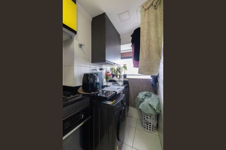 Cozinha e Área de Serviço de apartamento para alugar com 2 quartos, 54m² em Itaquera, São Paulo