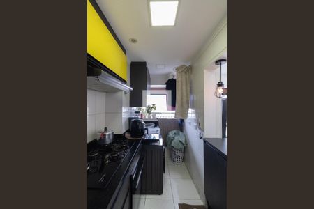 Cozinha e Área de Serviço de apartamento para alugar com 2 quartos, 54m² em Itaquera, São Paulo