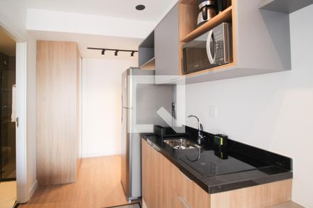 Cozinha de apartamento para alugar com 1 quarto, 33m² em Vila Olímpia, São Paulo