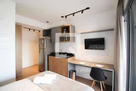 Suíte  de apartamento para alugar com 1 quarto, 33m² em Vila Olímpia, São Paulo