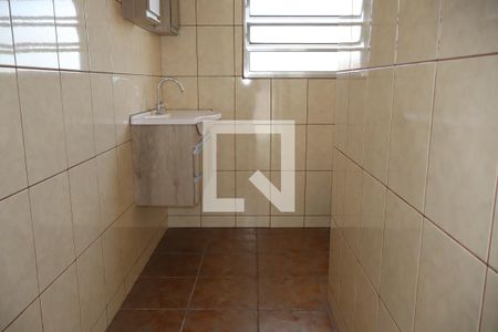 Banheiro de casa para alugar com 1 quarto, 60m² em Parque Independencia, São Paulo